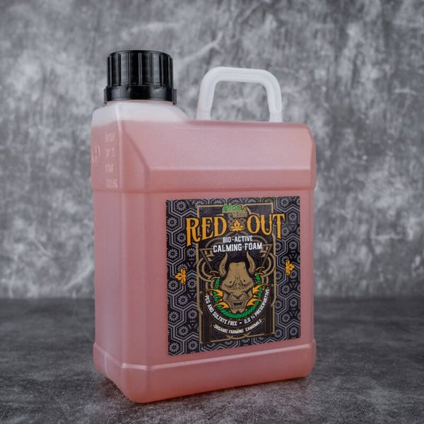Red Out Bioactive Garrafa Calming Foam Aloe Tattoo 1125ml