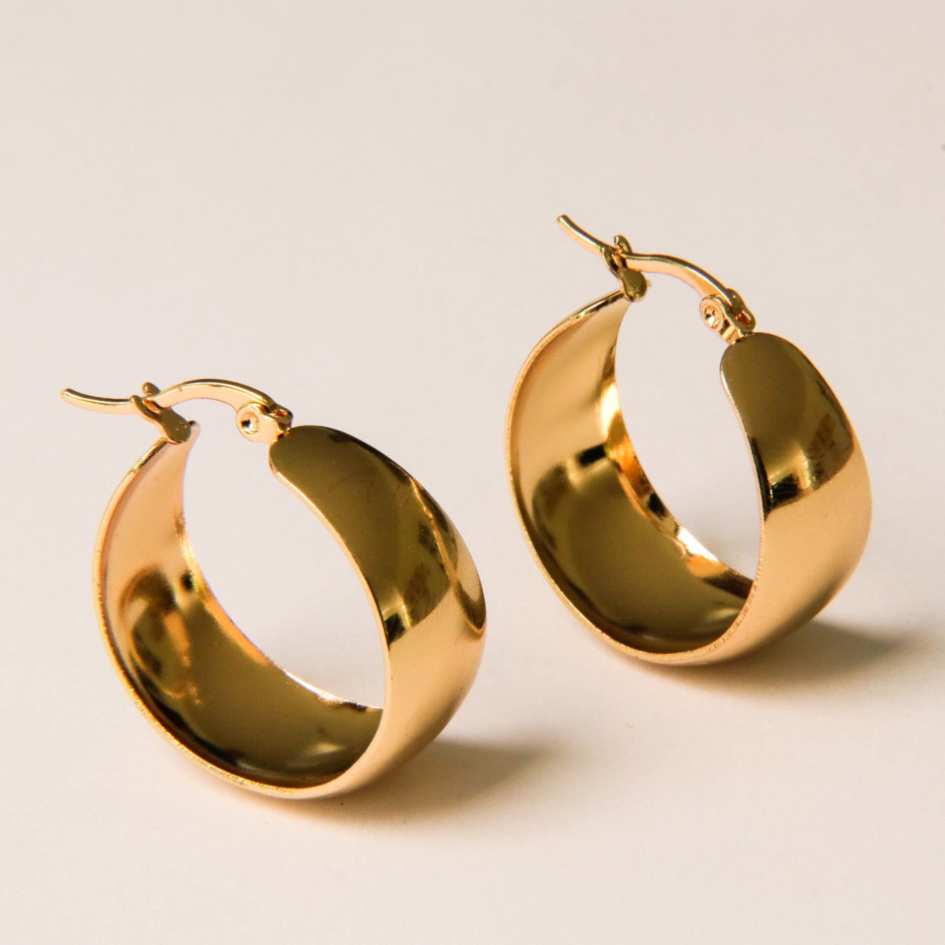 Chunky Flat Hoops Limited Edition