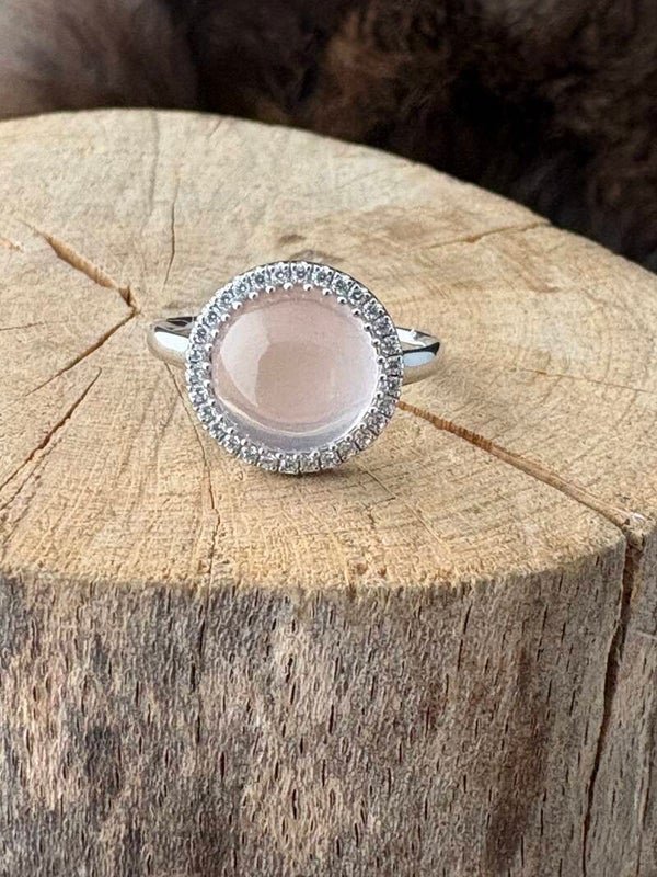 Ring met rozelaartje en zirkonia