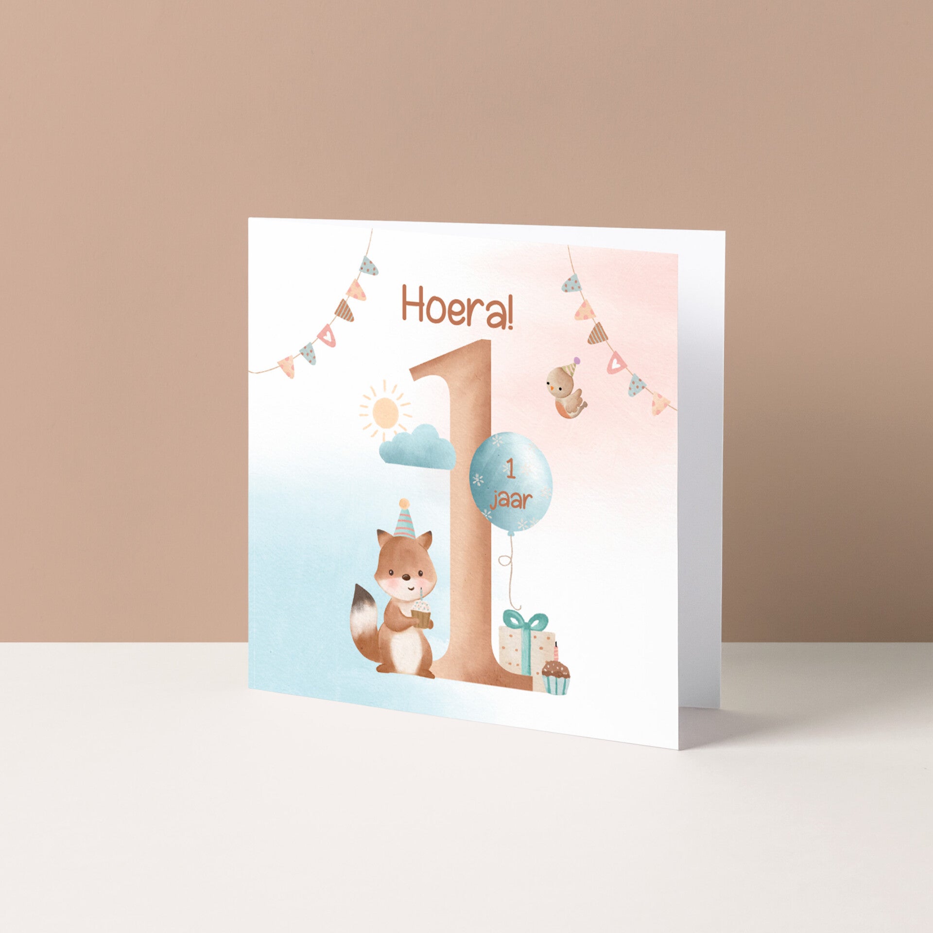 Wenskaart "Hoera 1 jaar!"