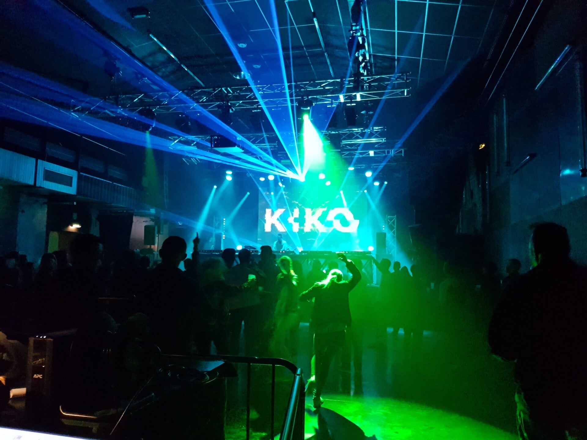 20190414_003900-standard.jpg