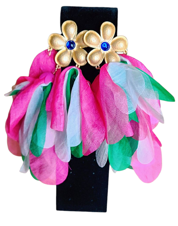 Petal Rich Luxe Blooms