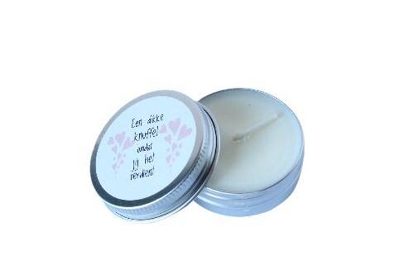 Kaarsje "Een dikke knuffel omdat jij het verdient"