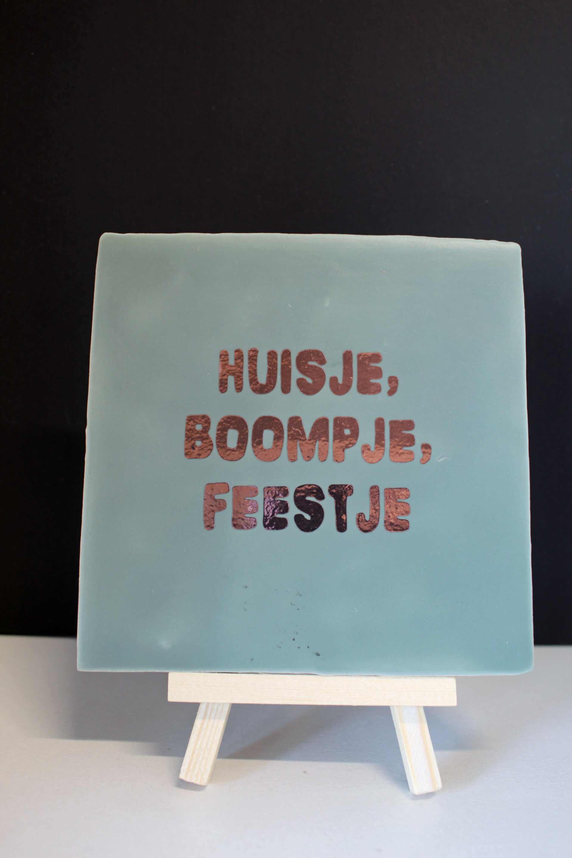 Tegeltje Huisje, Boompje, Feestje