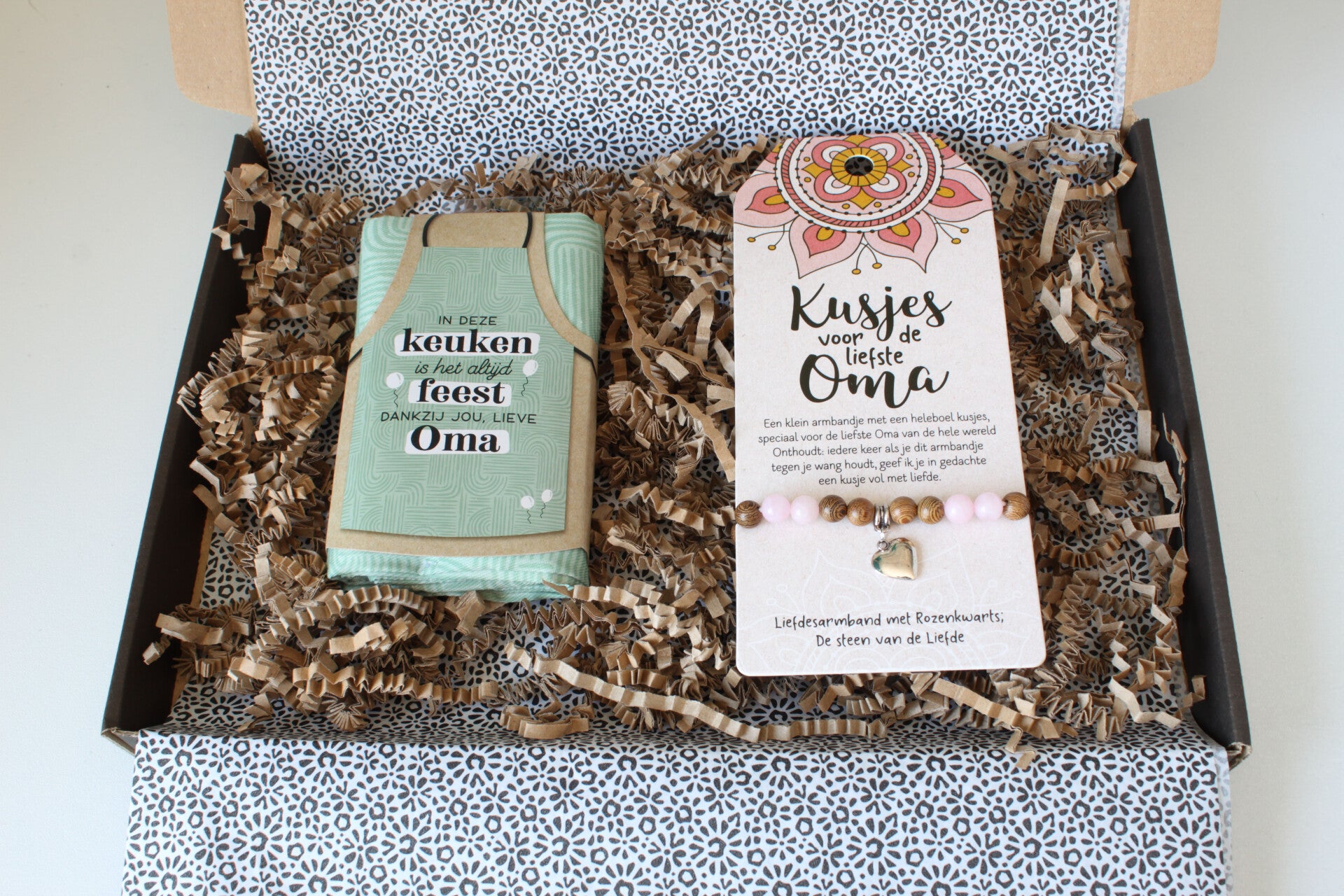 Brievenbus cadeau Oma