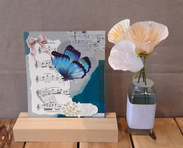 Collage en bloemen van papier