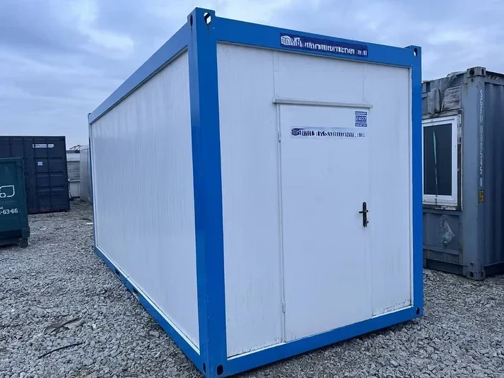 Bürofläche 2,5 × 6 m – Beheizt, mit Fenstern