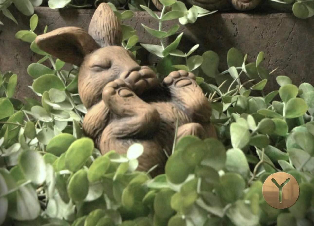 Brynxz Lying Hare Majestic Brown 21 cm