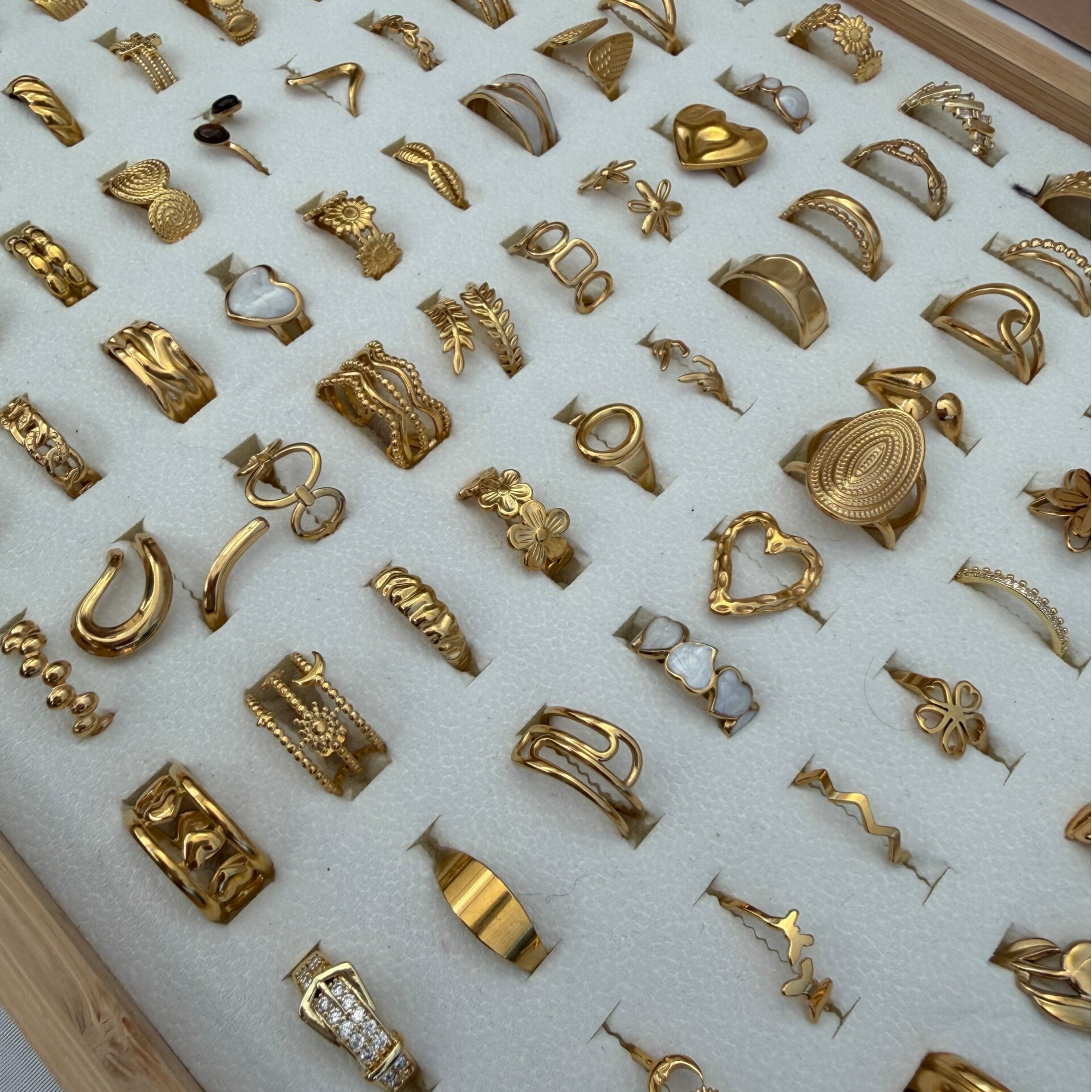 Paasmarkt Samoza Vierhouten 1e paasdag zondag 5 april 2026