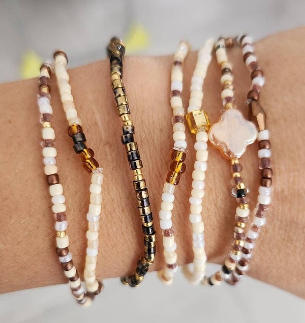 Les bracelets rocailles