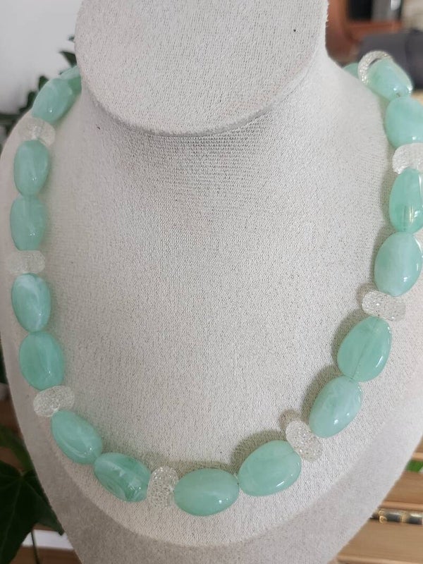 Collier vert d'eau
