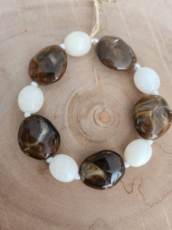 Bracelet perles café au lait
