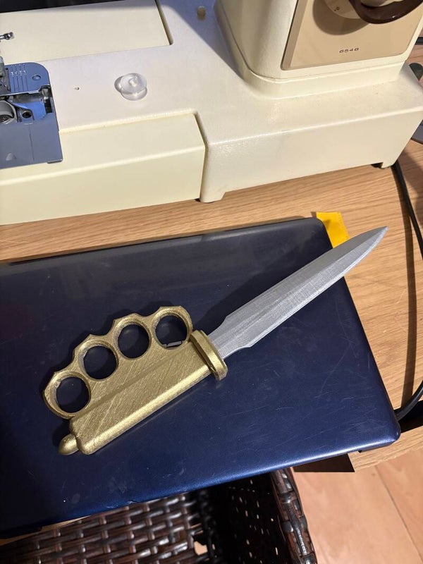 Replica WW1 Trench knife