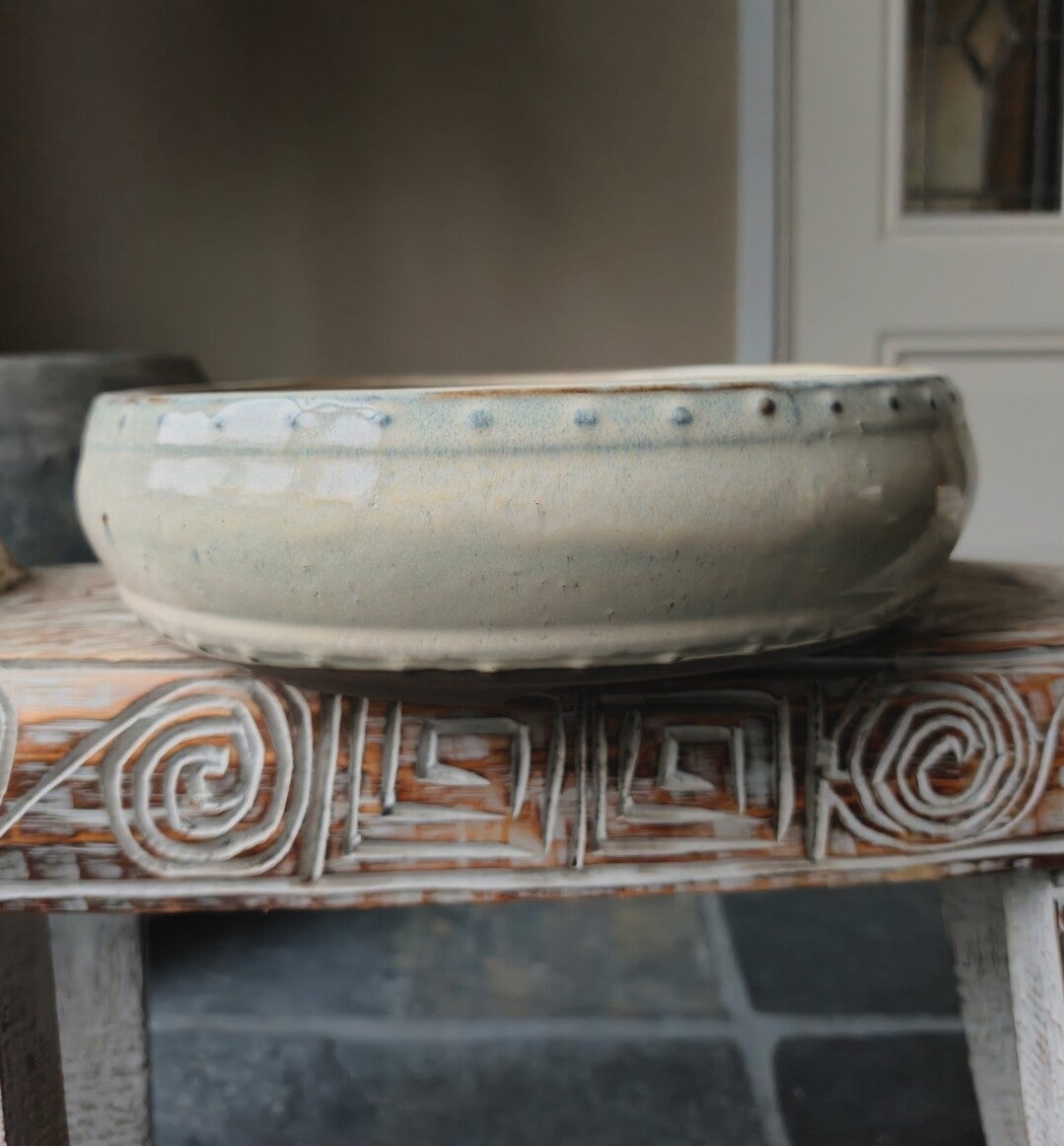 Gebroken wit geglazuurde bonsai pot D=30 hoogte 9.2cm