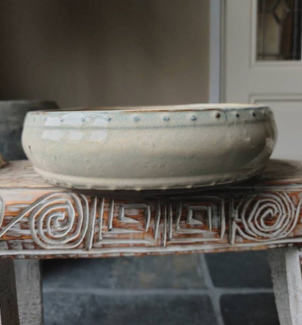 Gebroken wit geglazuurde bonsai pot D=30 hoogte 9.2cm