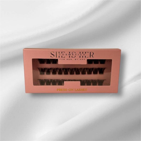 SHE IS HER Noa Bloom press-on lashes