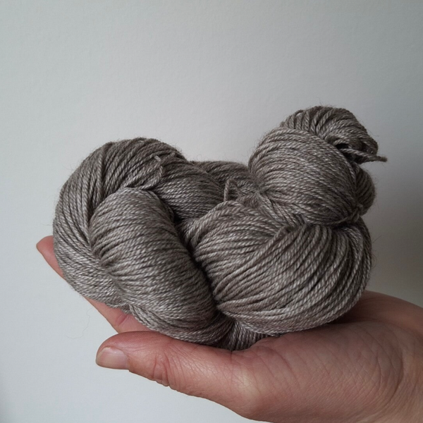 pre-order 100 gram ongeverfd merino/zijde/yak