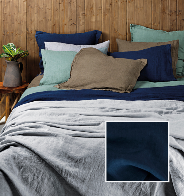 Dommelin dekbedovertrek Tough 100% washed linnen navy