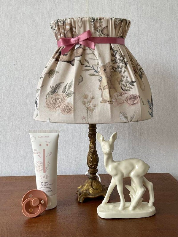 Vintage lampje met bosdieren