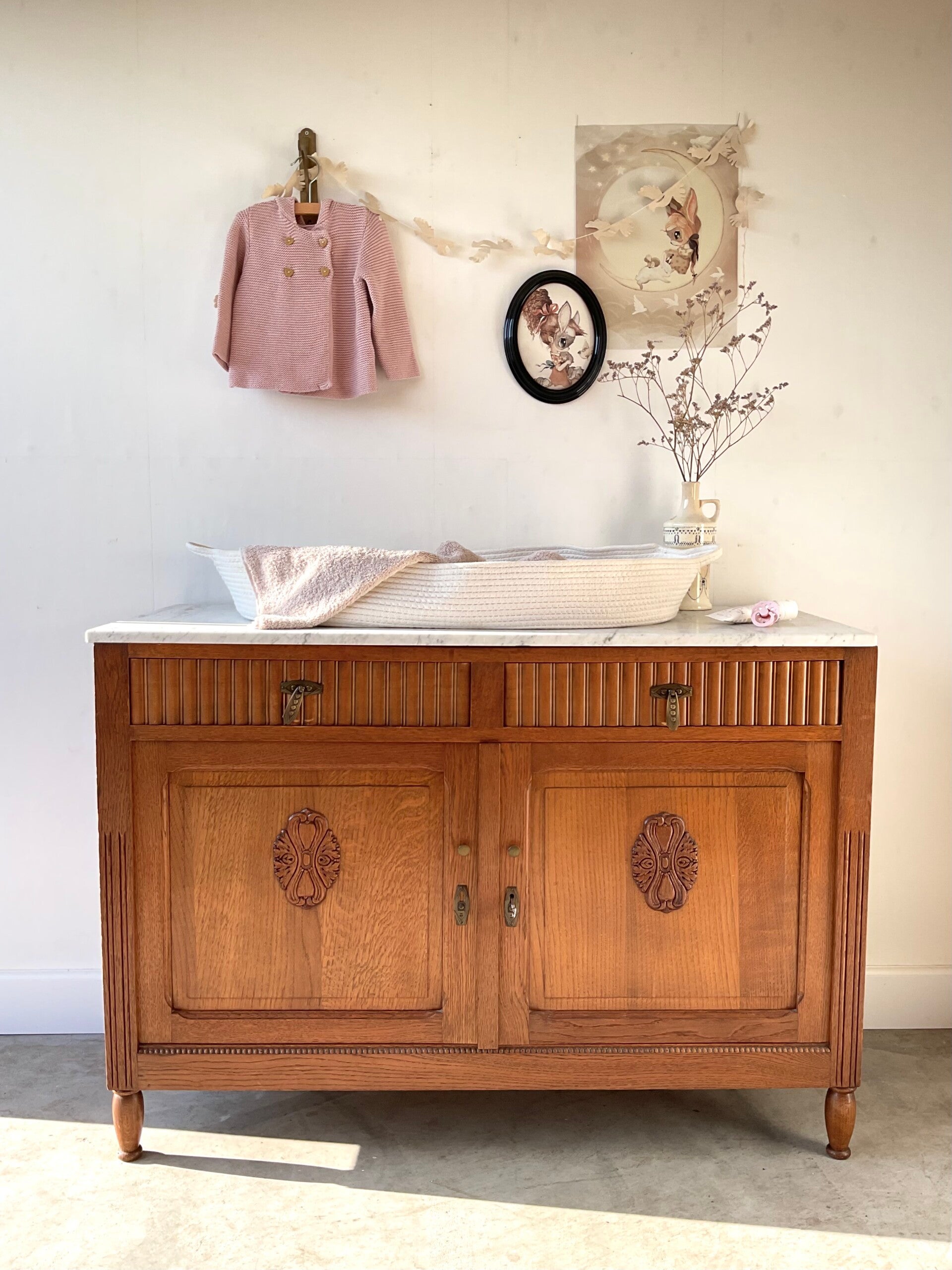 Commode met marmer blad