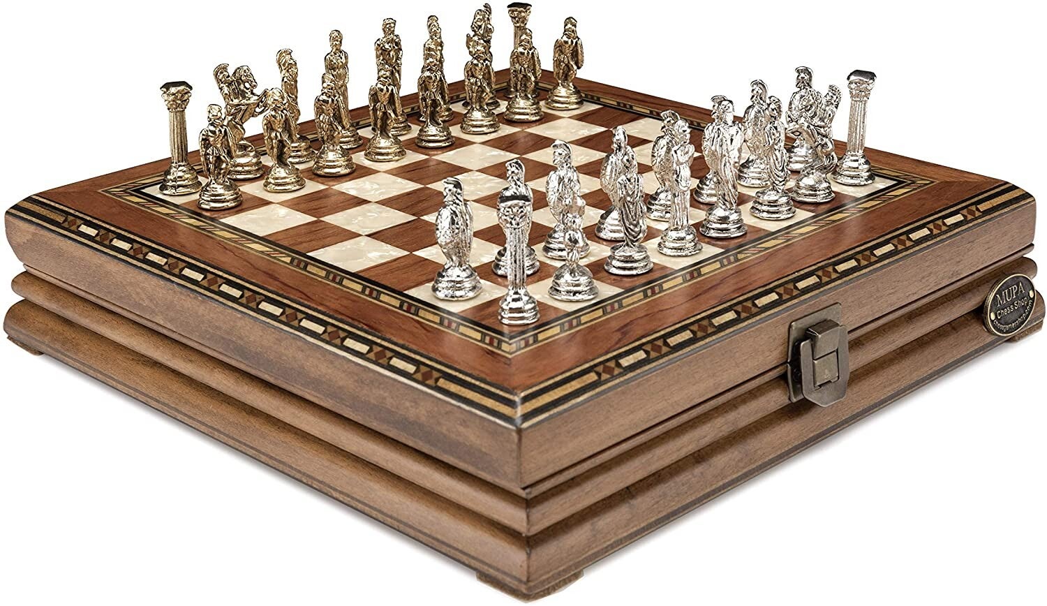 Dynamic & AI driven chess game