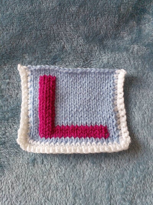 Lettre "LEA" pour decoration murale