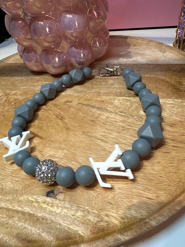 Grey Glitters off Louis