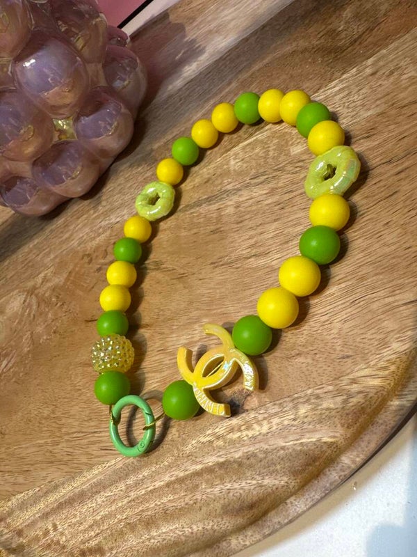 Donut touch my pearls