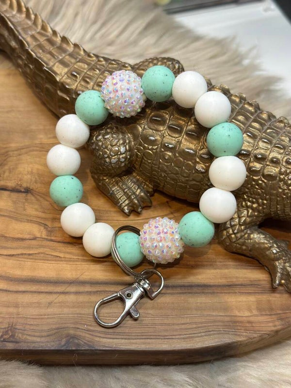 Minty Shining Wrislet