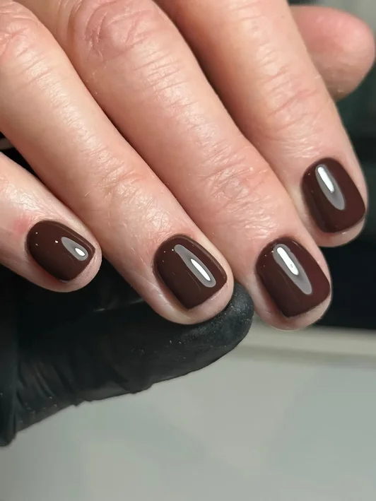 HONA Gel Polish - Achieve on nails