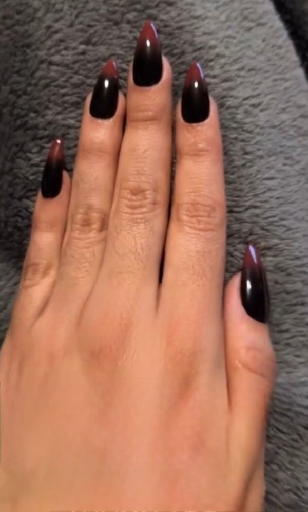 Andressa's nails
