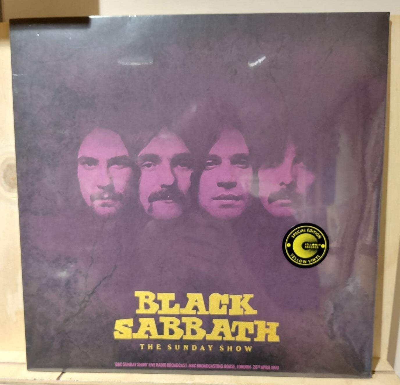 Black Sabbath – The Sunday Show Geel Vinyl