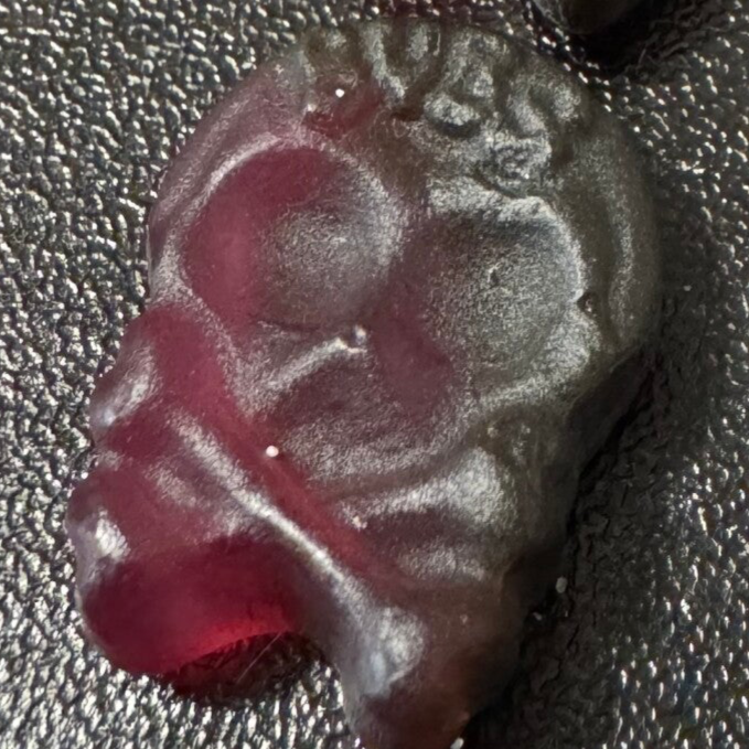 Licorice raspberry.  Mini.                          (Halal). (Vegan). (Gluten free)