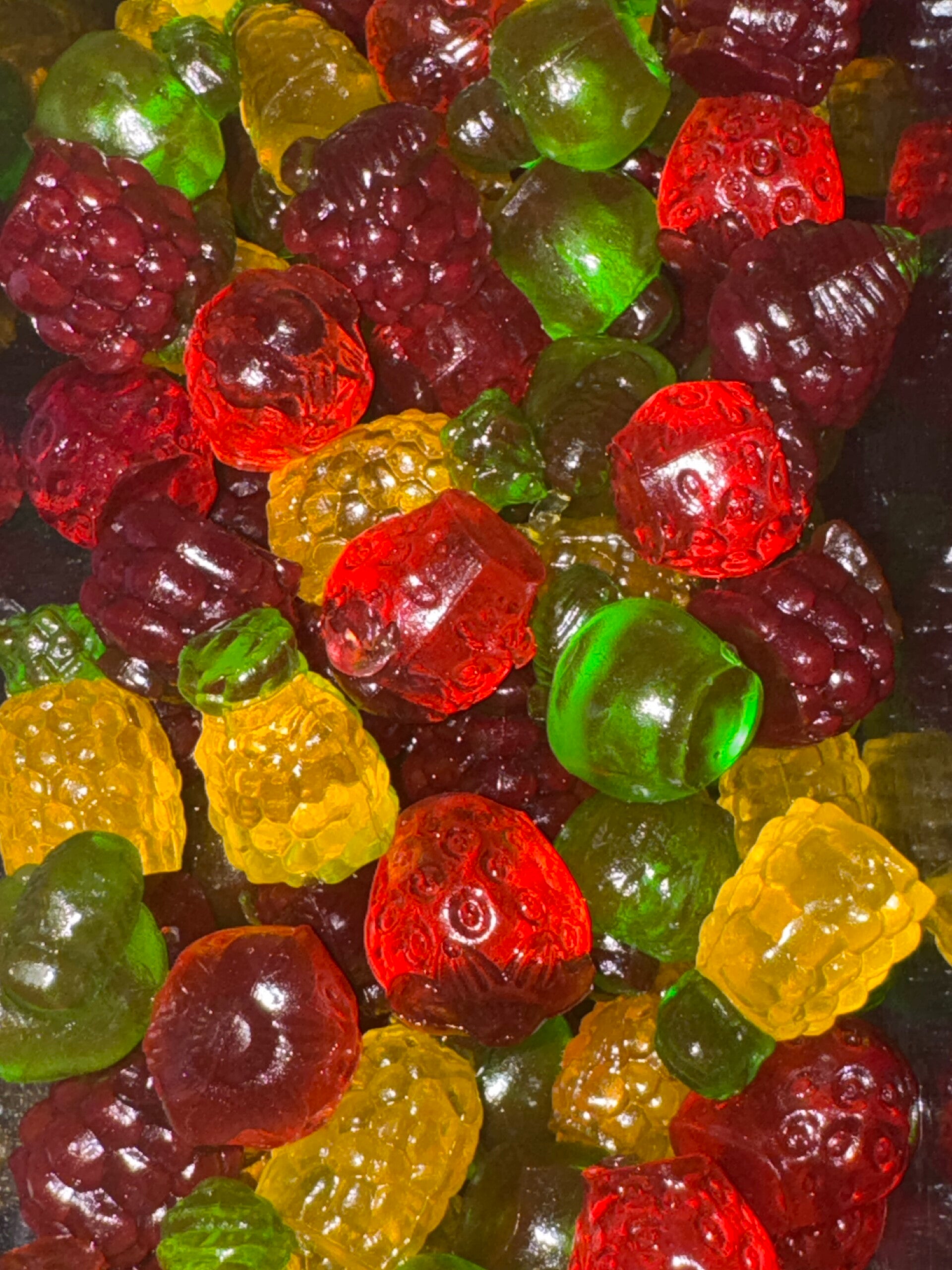 4d mixed fruit  pineapple grape apple strawberry