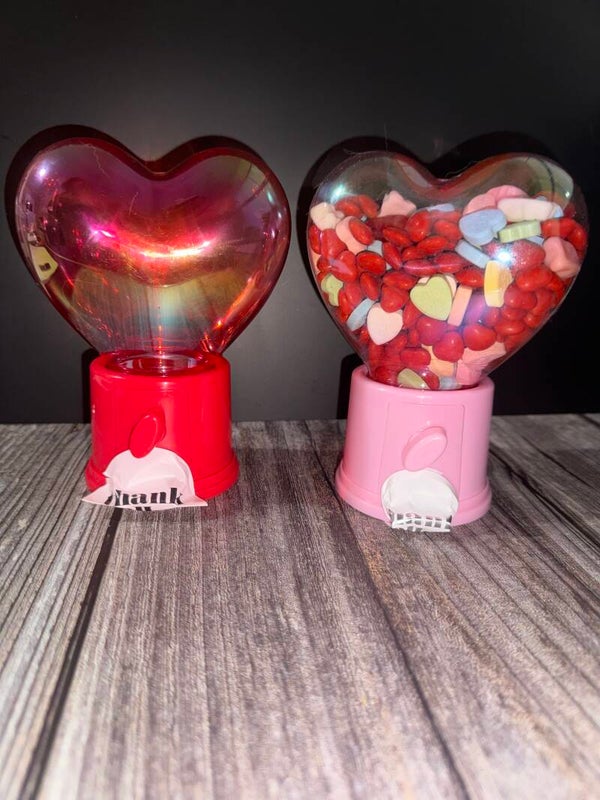 Heart candy dispenser