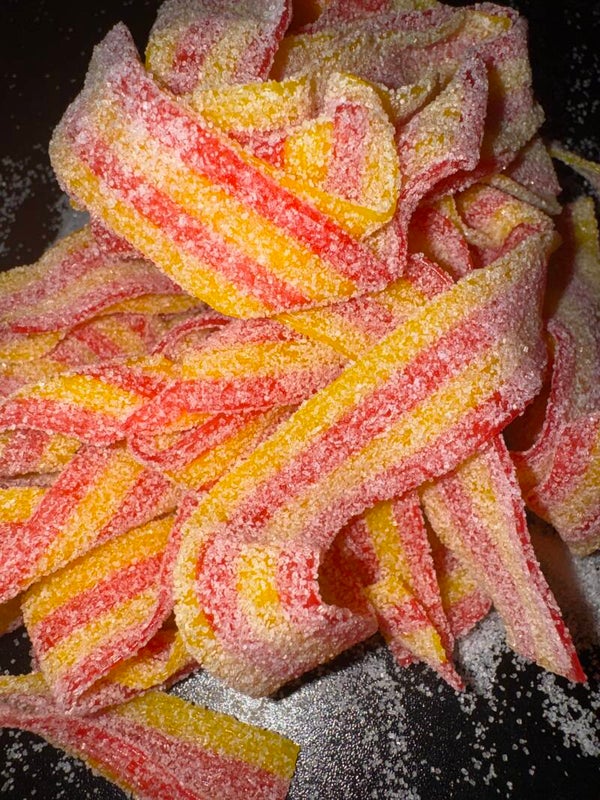 Strawberry banana belts (vegan )