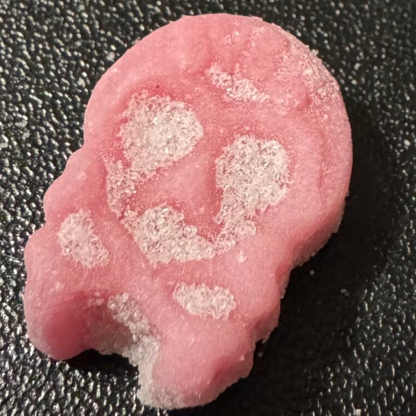 Raspberry skulls. Mini