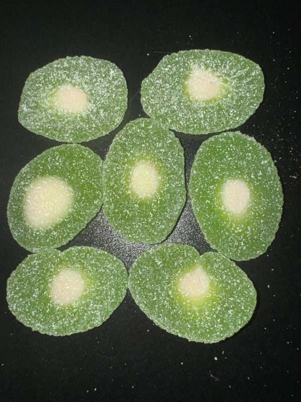 Kiwi slices