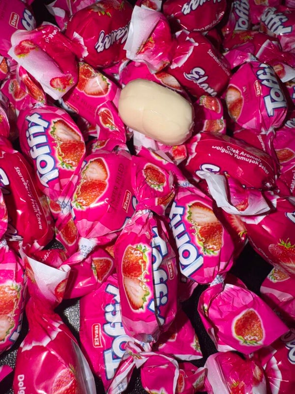 Strawberry toffix (HALAL)