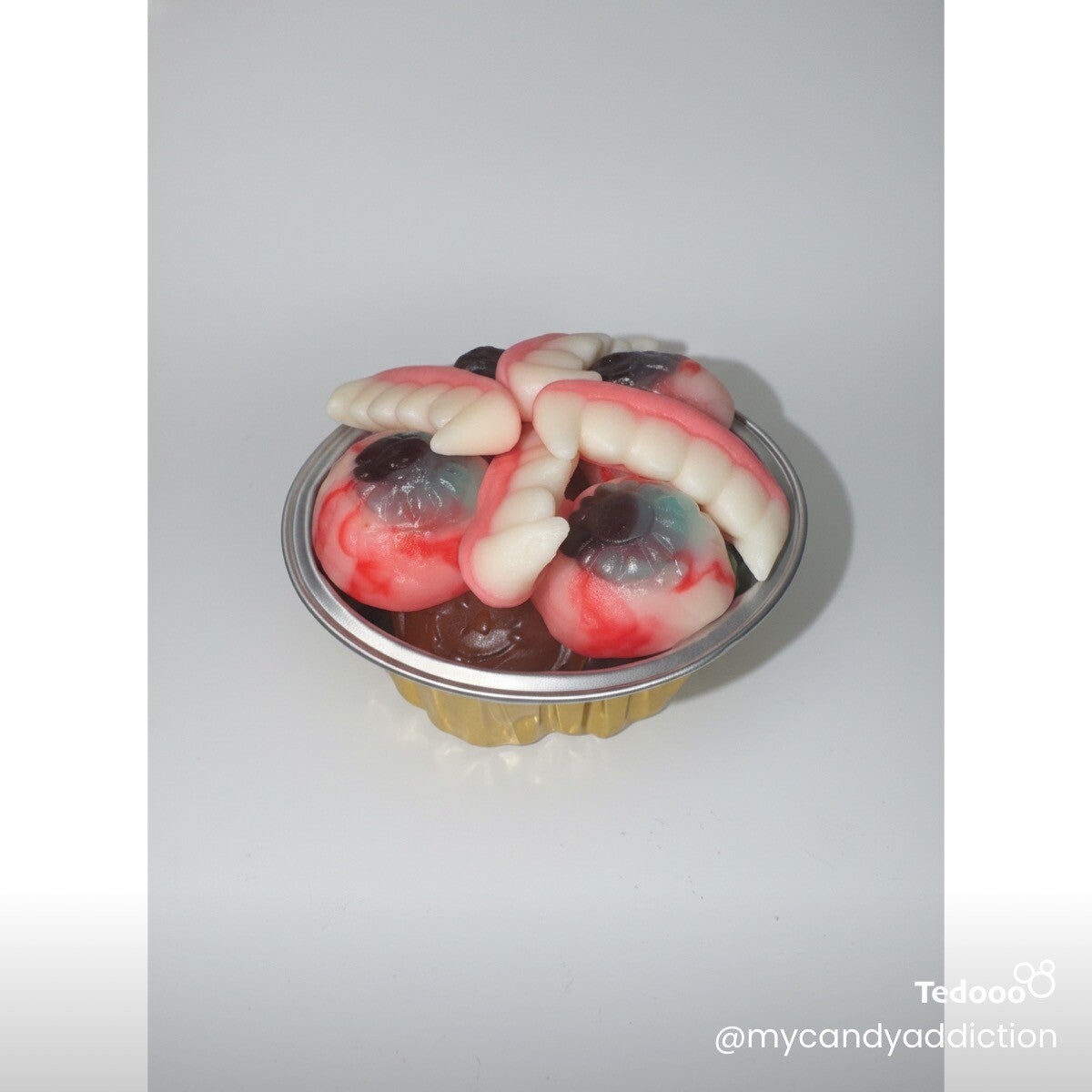 Mystery candy cupcakes