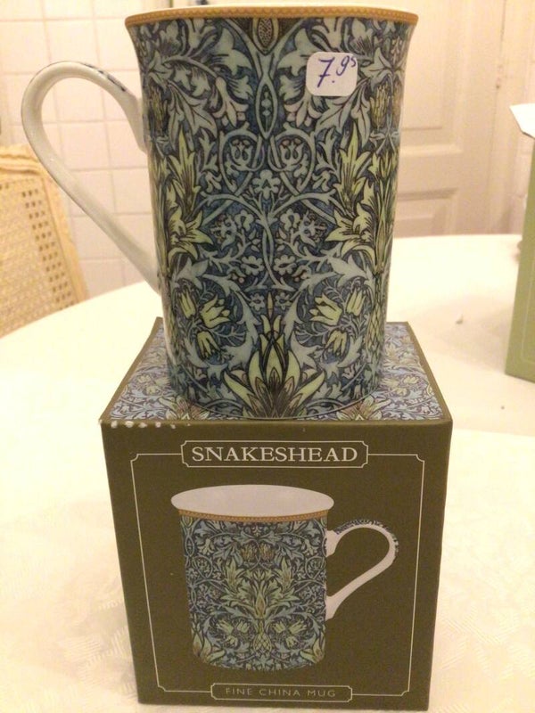 Porseleinen mok Snakeshead