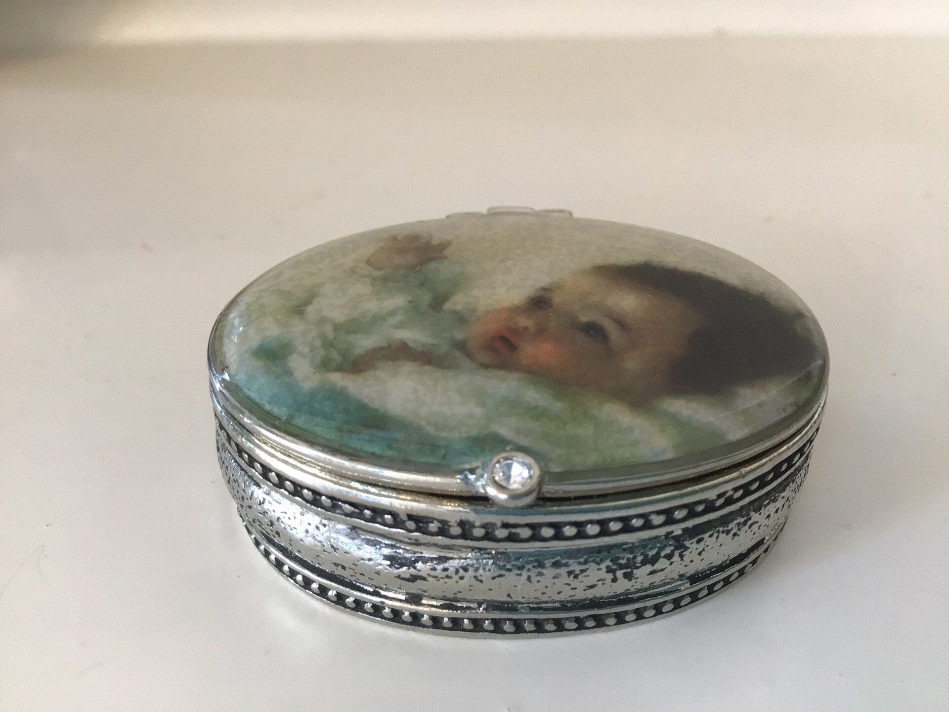 Decoratief doosje baby