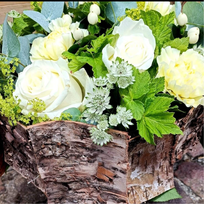 Bouquet rond structure bois original 