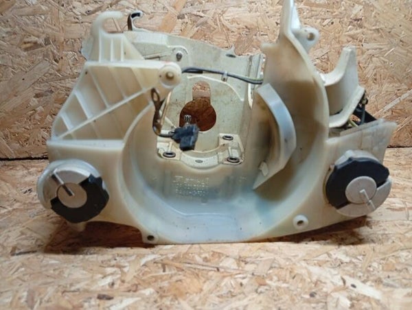 Coquille réservoir stihl ms 181
