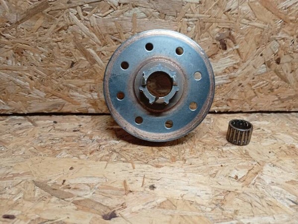 Cloche d embrayage complète Husqvarna 555