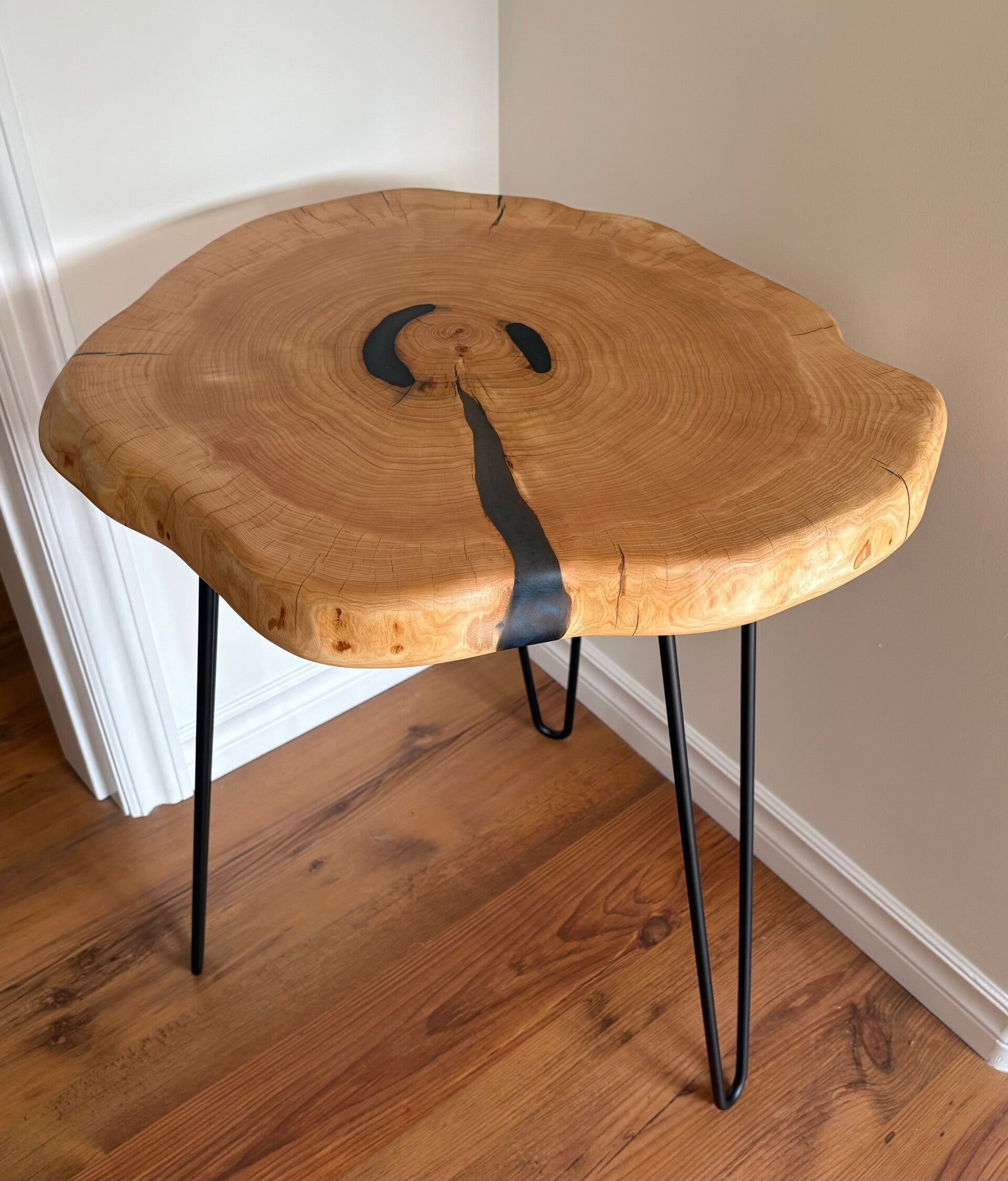 Juniper End Table