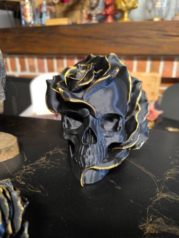 Skull rose