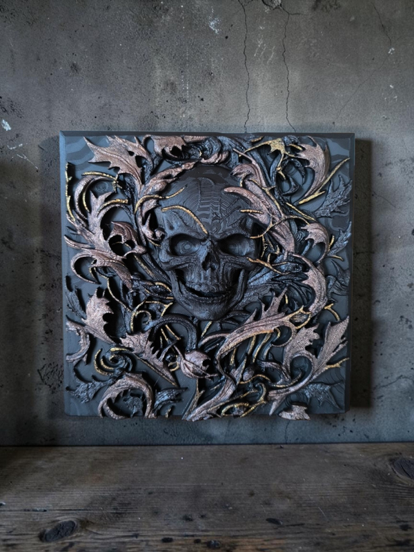 Planter skull frame
