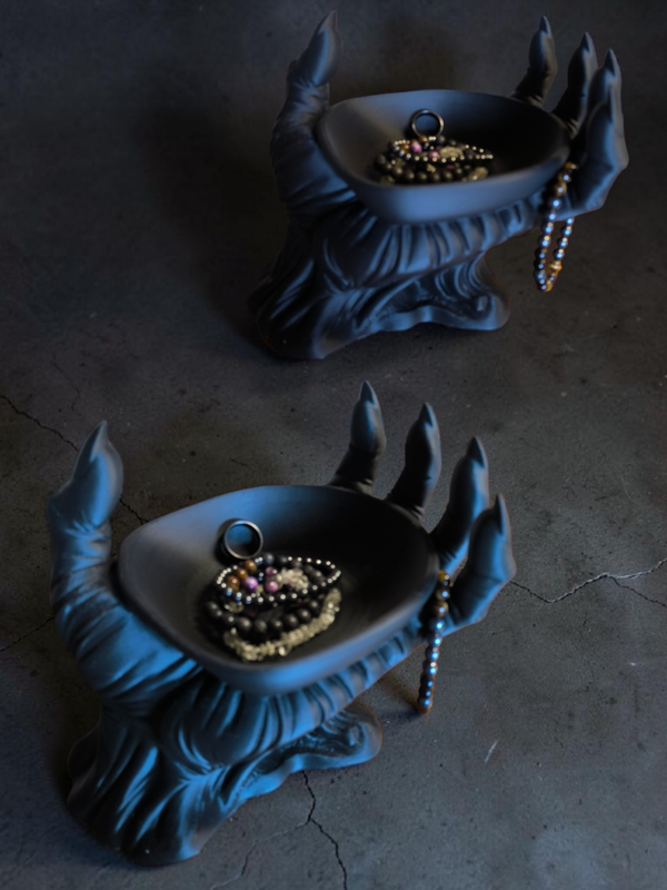 Witch hand