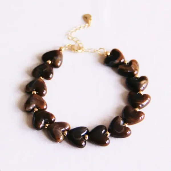 Kralen armband van hartjes resin XL - bruin